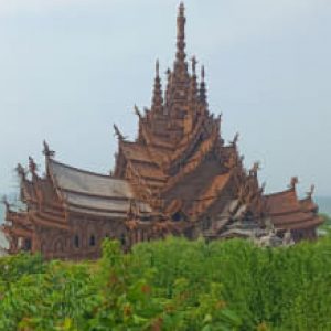 Храм Истины: как сделать идеальное фото на фоне